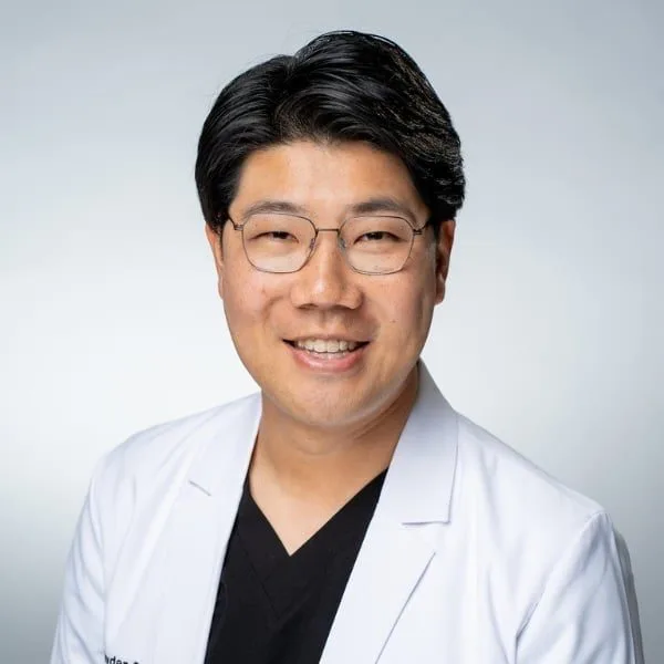 Dr Jayden Song In Sunbury Dental House